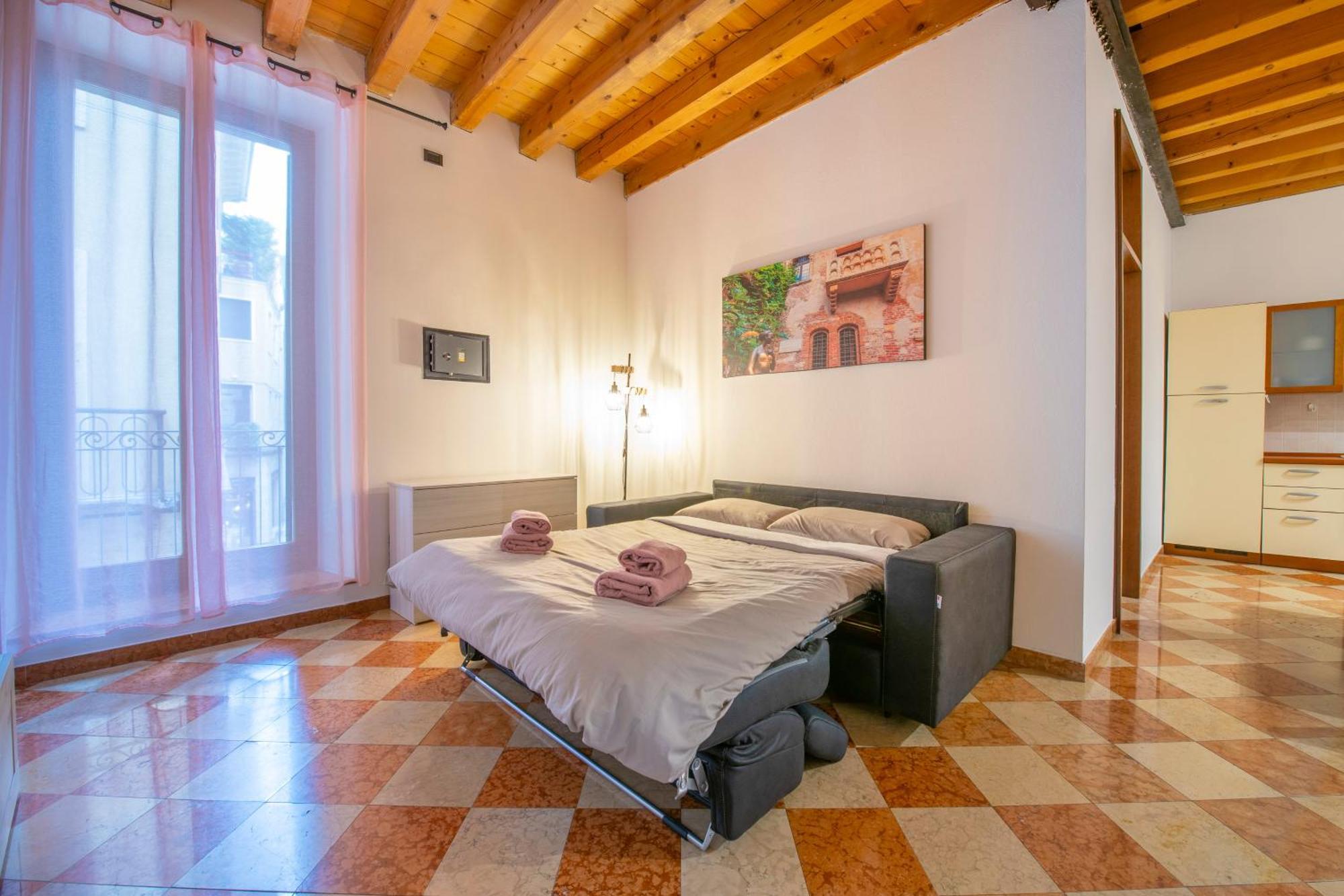 ורונה -Near Arena & Giuletta- Pet Friendly Mazzini Palace מראה חיצוני תמונה